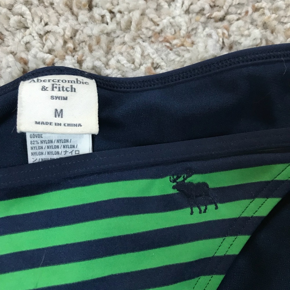 Abercrombie & Fitch Swim suit - Picture 5 of 5